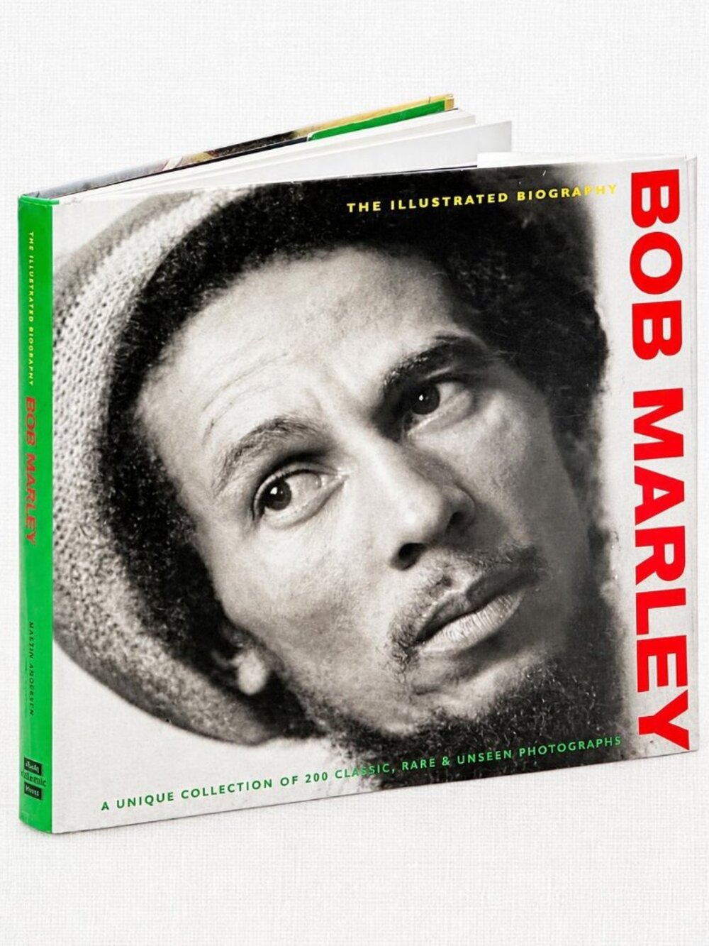 BOB MARLEY - The illustrated biography